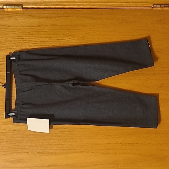 NWT C.W. Sport Heathered Gray with White Stipes Capri Pants Size Large - Picture 2 of 2